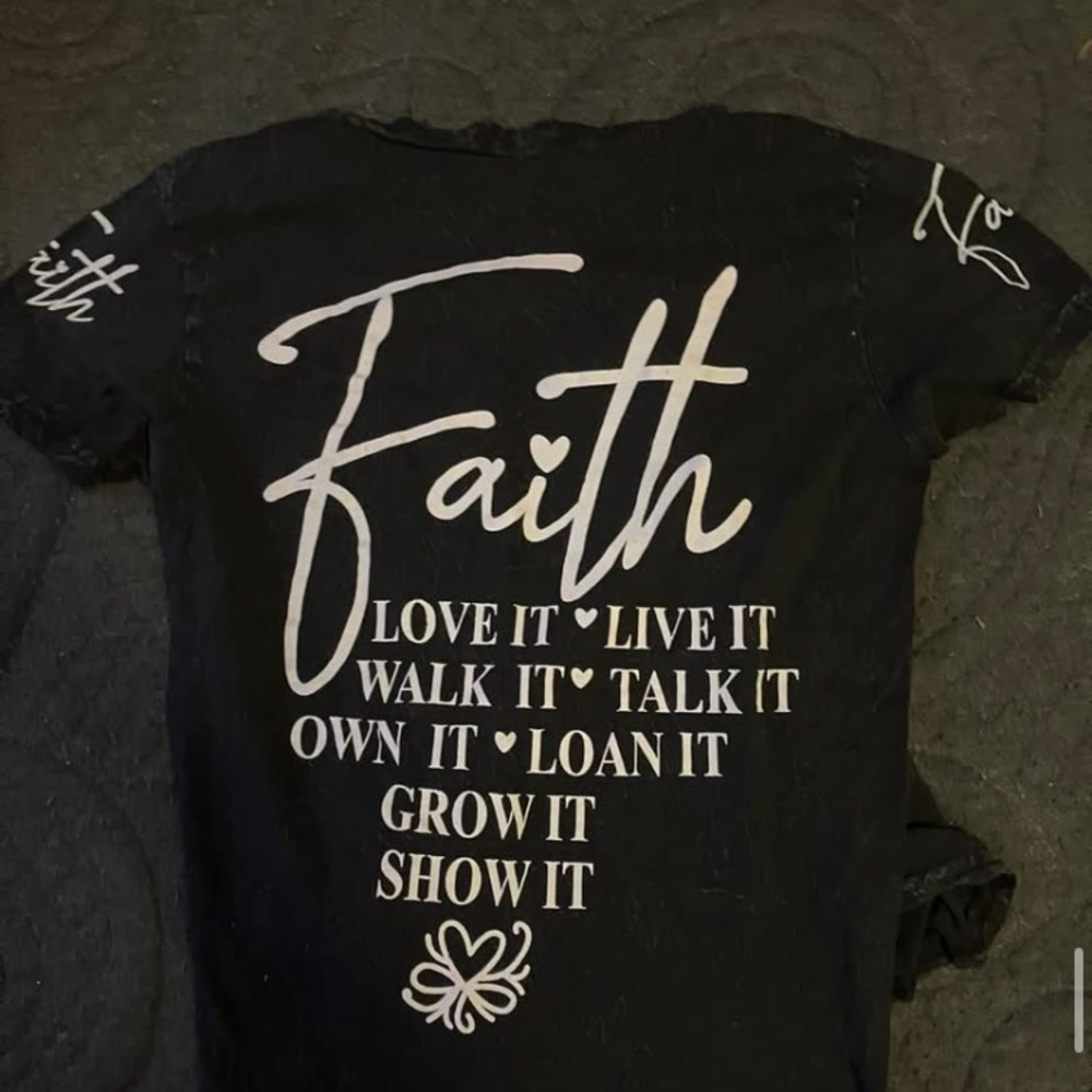 Black Faith Graphic T-Shirt